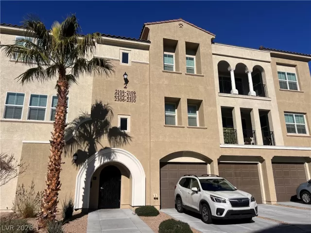 MLS: 2784503 Condo For Sale