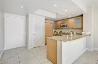 Photo #5: 2784519 Listing