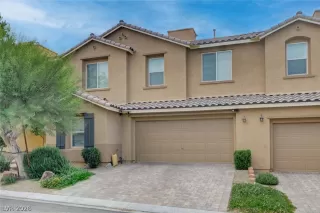 Photo #1: 2784538 Listing