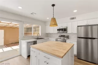 More Details about MLS # 2784548 : 4627 BOUNTIFUL WAY