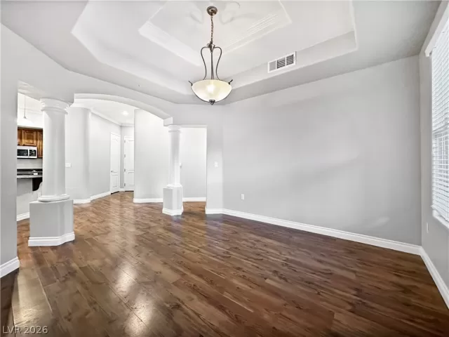 MLS: 2784556 Condo For Sale