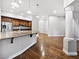 Photo #1: 2784556 Listing 