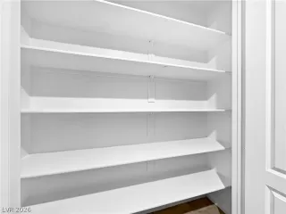 Photo #4: 2784556 Listing 