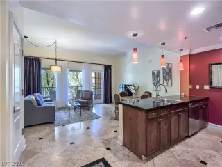 Photo #2: 2784577 Listing