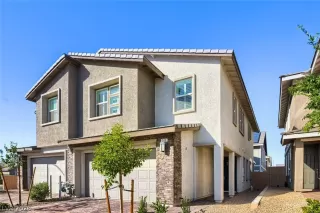 Photo #3: 2784578 Listing
