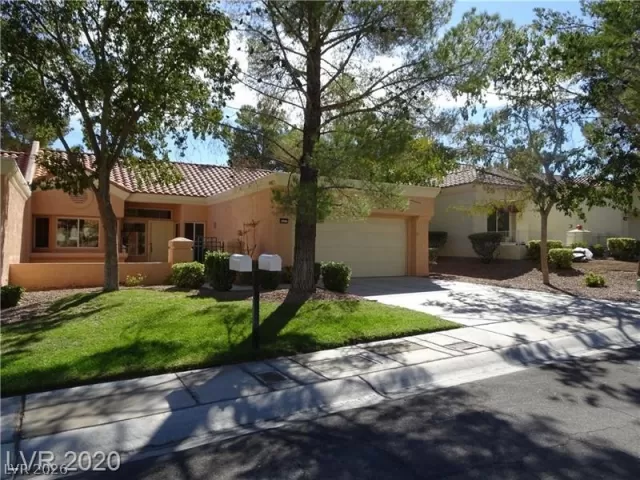 MLS: 2784583 Condo For Sale