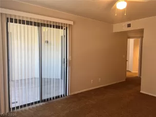 Photo #6: 2784659 Listing