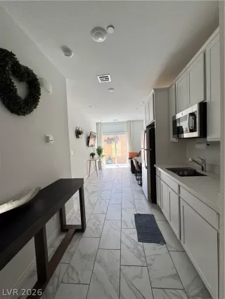 Photo #6: 2784684 Listing 