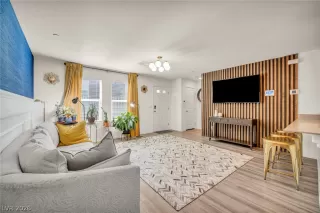 Photo #5: 2784759 Listing 