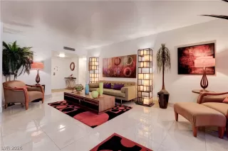 Photo #2: 2784793 Listing