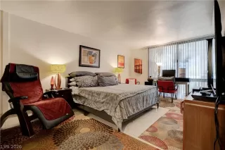 Photo #5: 2784793 Listing