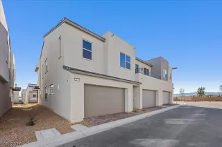 Photo #3: 2784873 Listing 