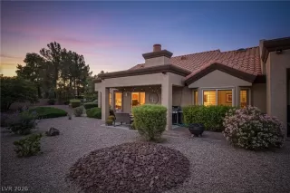 Photo #2: 2784897 Listing