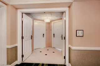Photo #1: 2784983 Listing