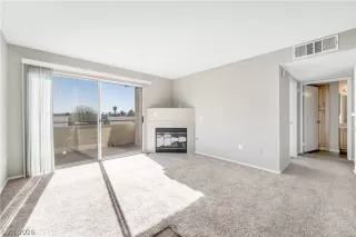 Photo #1: 2785044 Listing