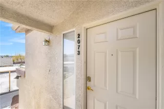 Photo #4: 2785044 Listing