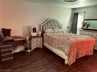Photo #1: 2785093 Listing