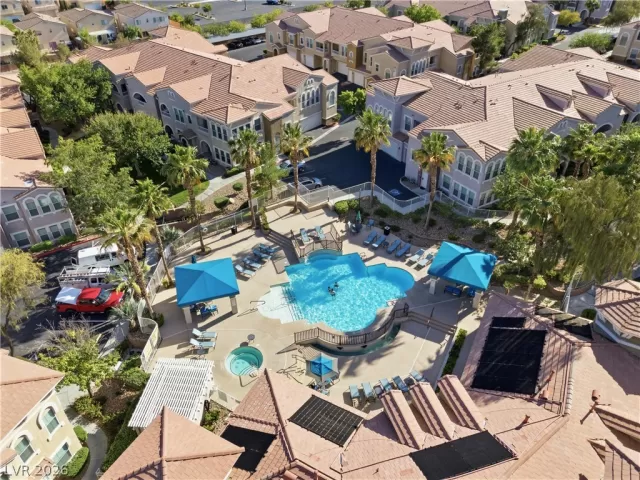 MLS: 2785108 Condo For Sale