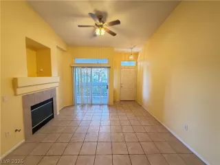 Photo #3: 2785131 Listing