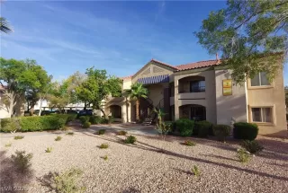 Photo #1: 2785147 Listing