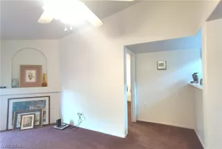 Photo #4: 2785147 Listing