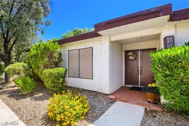 MLS: 2785168 Condo For Sale