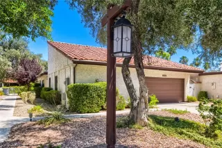 Photo #6: 2785168 Listing