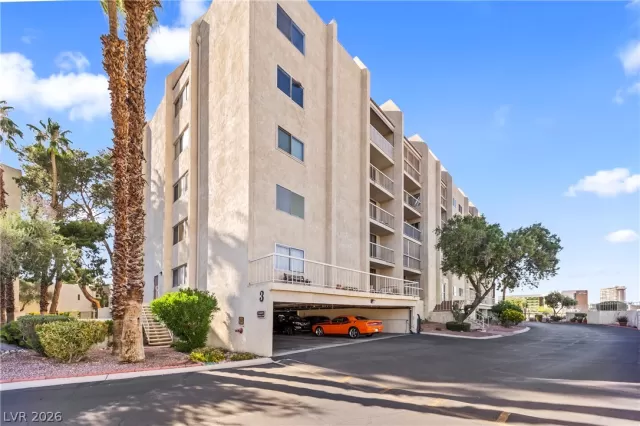 MLS: 2785169 Condo For Sale