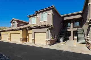 Photo #2: 2785180 Listing