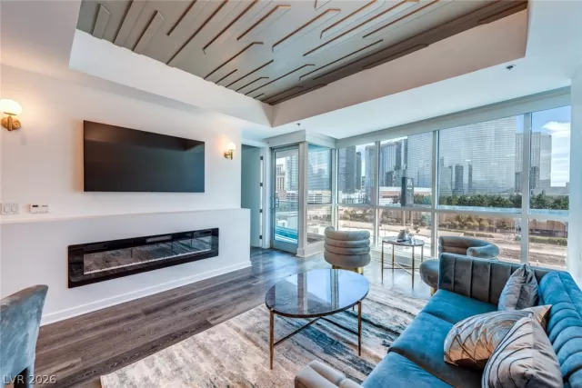 MLS: 2785196 Condo For Sale
