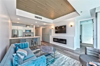 Photo #2: 2785196 Listing