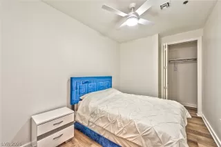 Photo #6: 2785196 Listing