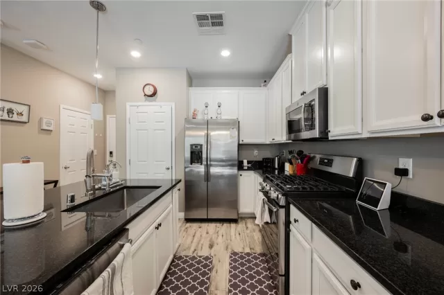 MLS: 2785230 Condo For Sale