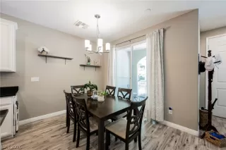 Photo #4: 2785230 Listing
