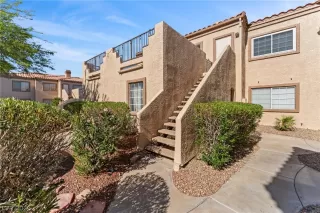 Photo #2: 2785241 Listing 