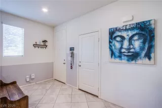 Photo #4: 2785300 Listing