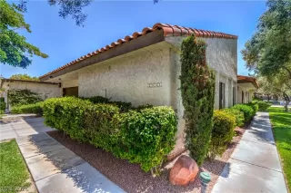 Photo #1: 2785318 Listing 