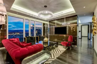 Photo #2: 2785368 Listing