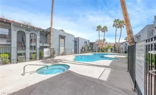 Photo #1: 2785442 Listing