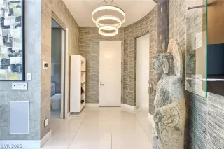 Photo #4: 2785448 Listing