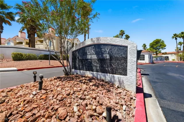 MLS: 2785468 Condo For Sale