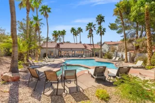 Photo #1: 2785479 Listing