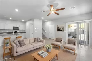 Photo #1: 2785502 Listing
