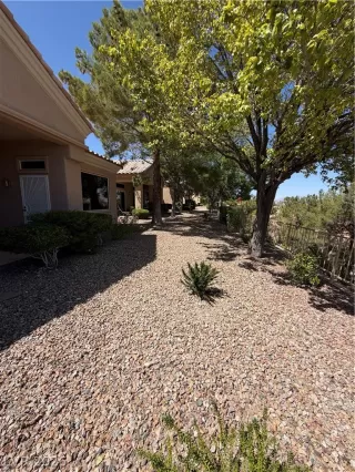 Photo #2: 2785530 Listing 