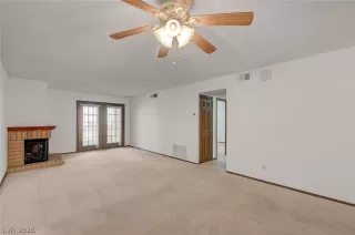 Photo #4: 2785575 Listing