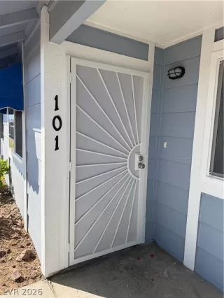 Photo #1: 2785624 Listing