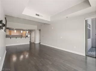 Photo #6: 2785639 Listing