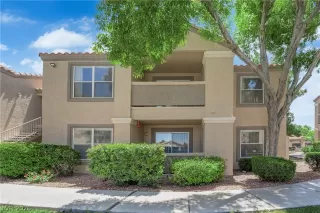 Photo #6: 2785683 Listing