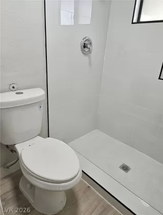 Photo #4: 2785722 Listing