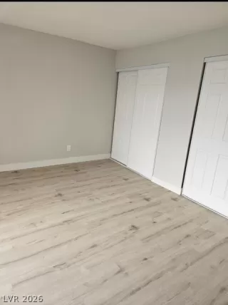 Photo #6: 2785722 Listing